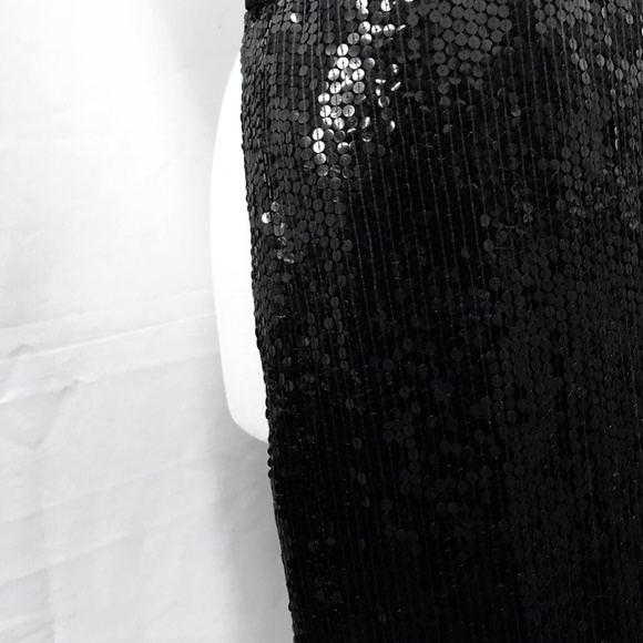 BLACK SEQUIN PULL-ON SKIRT SIZE M-L - Picture 5 of 8